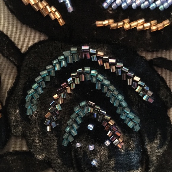 Silk Ethos scarf - Picture 5 of 6